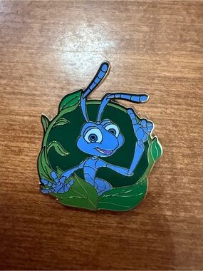 Loungefly pin bugs life flik